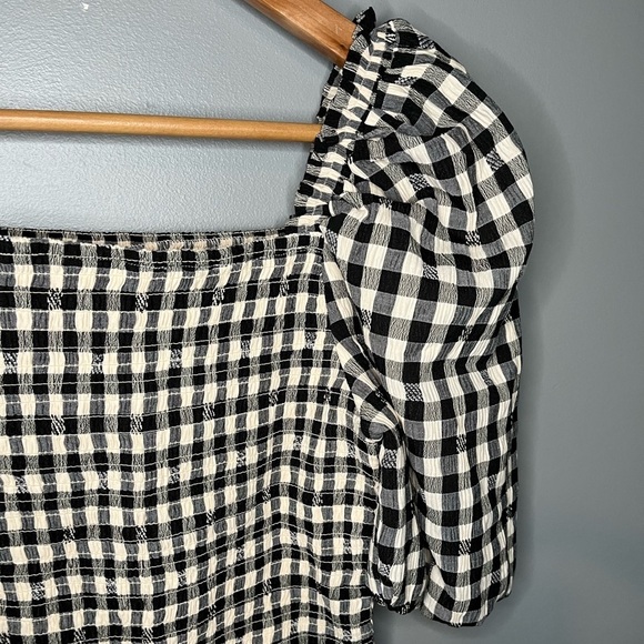 BB Dakota Keys to The Gingham Top - Picture 9 of 12